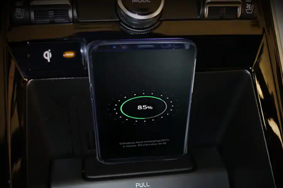 Wireless charging tray