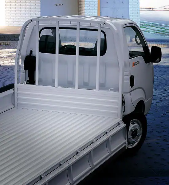 kia-k4000g-wide-b-exterior-05-w