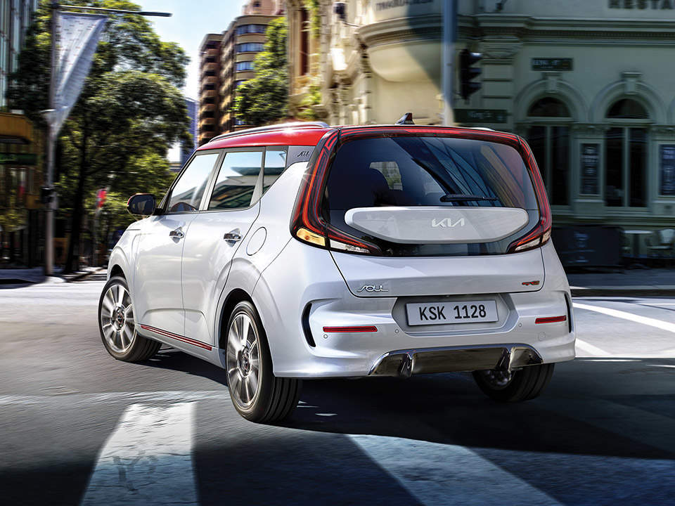 Smooth rear contours