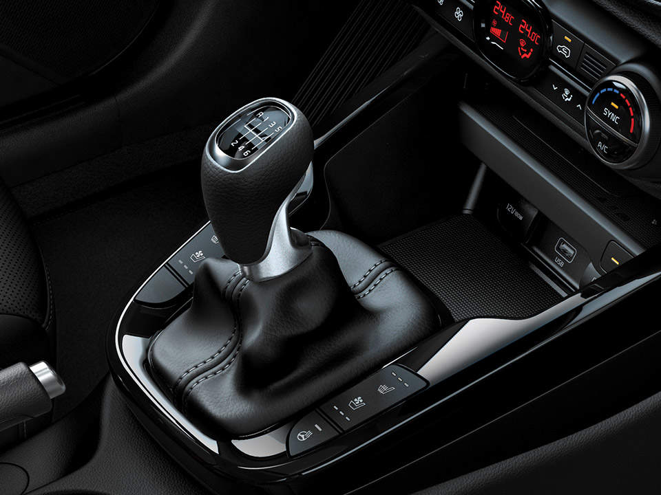 6-speed manual transmission